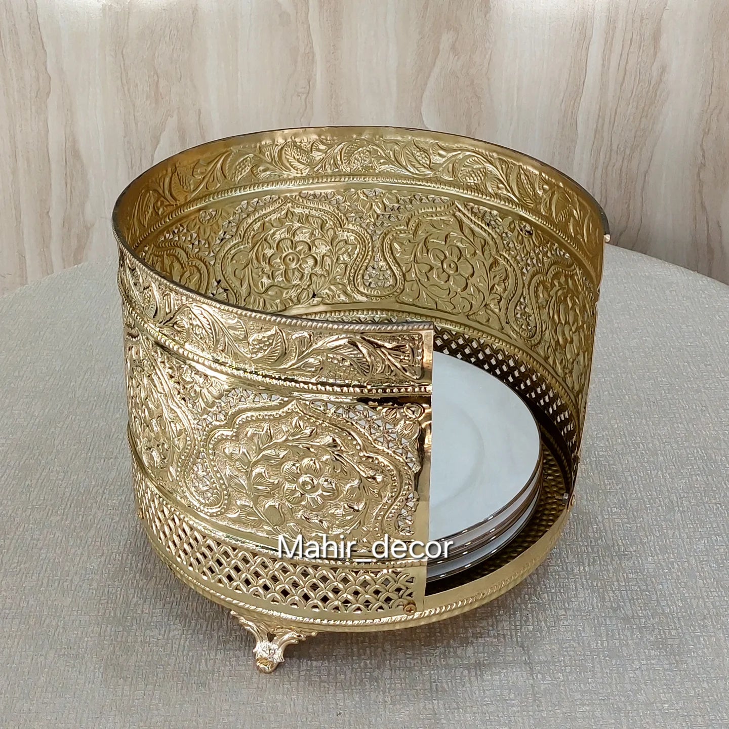 Brass plate caddy