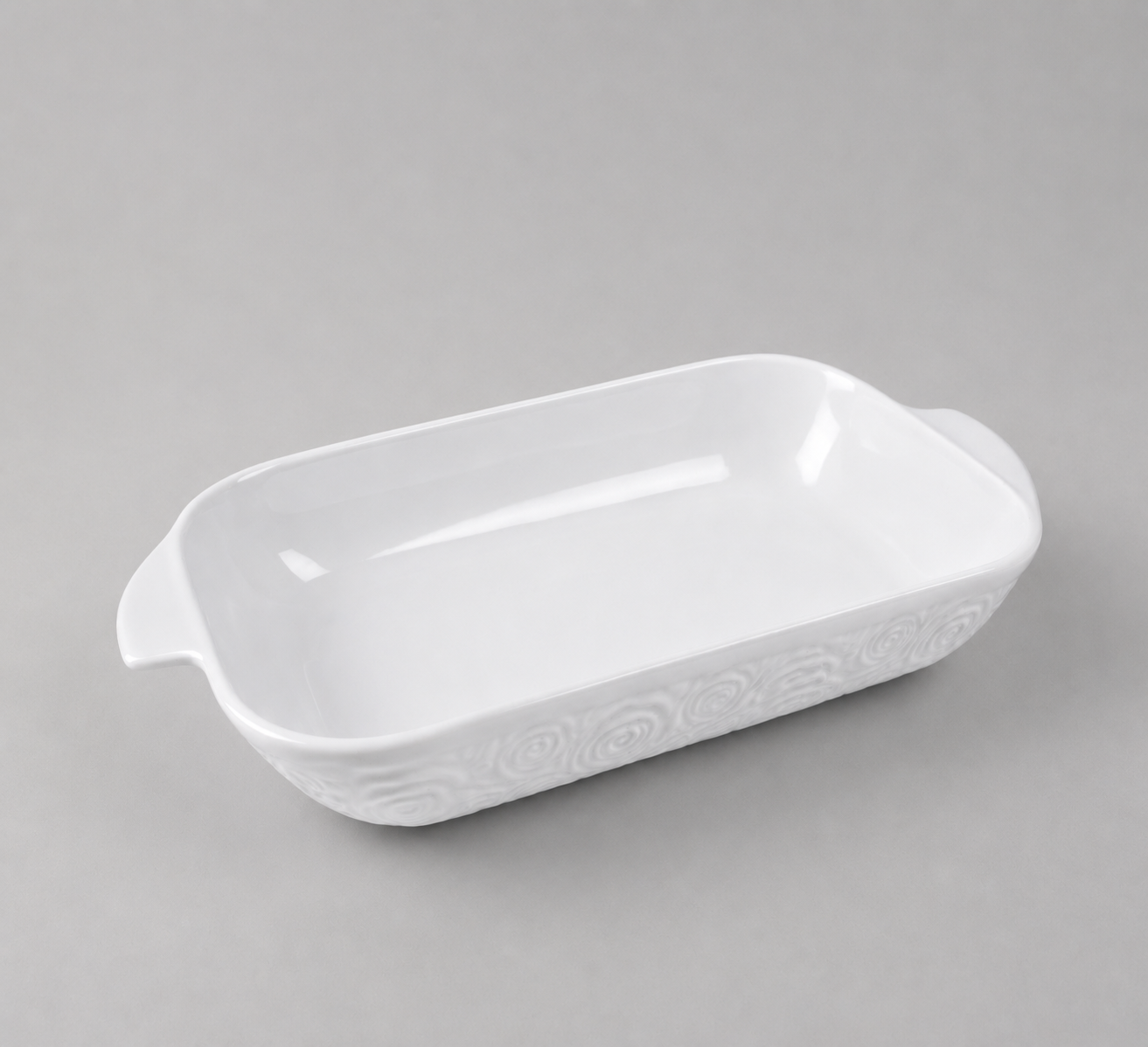 Elegant Serving Dish