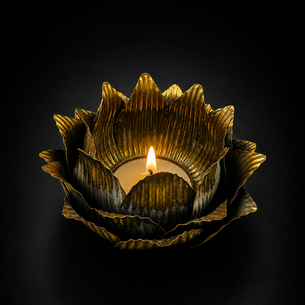 Lotus Tealight Holder & Decor