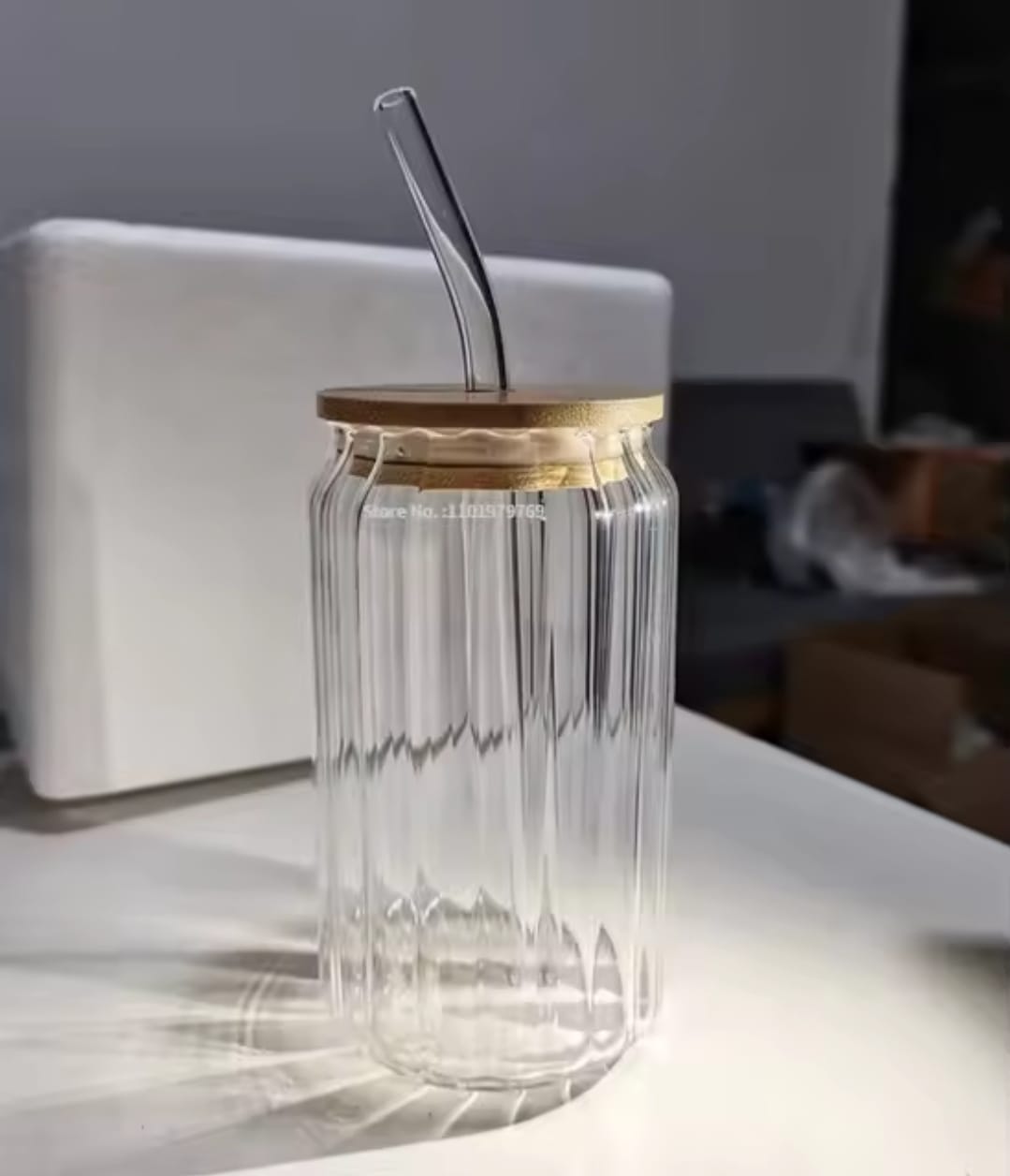 Glass sipper