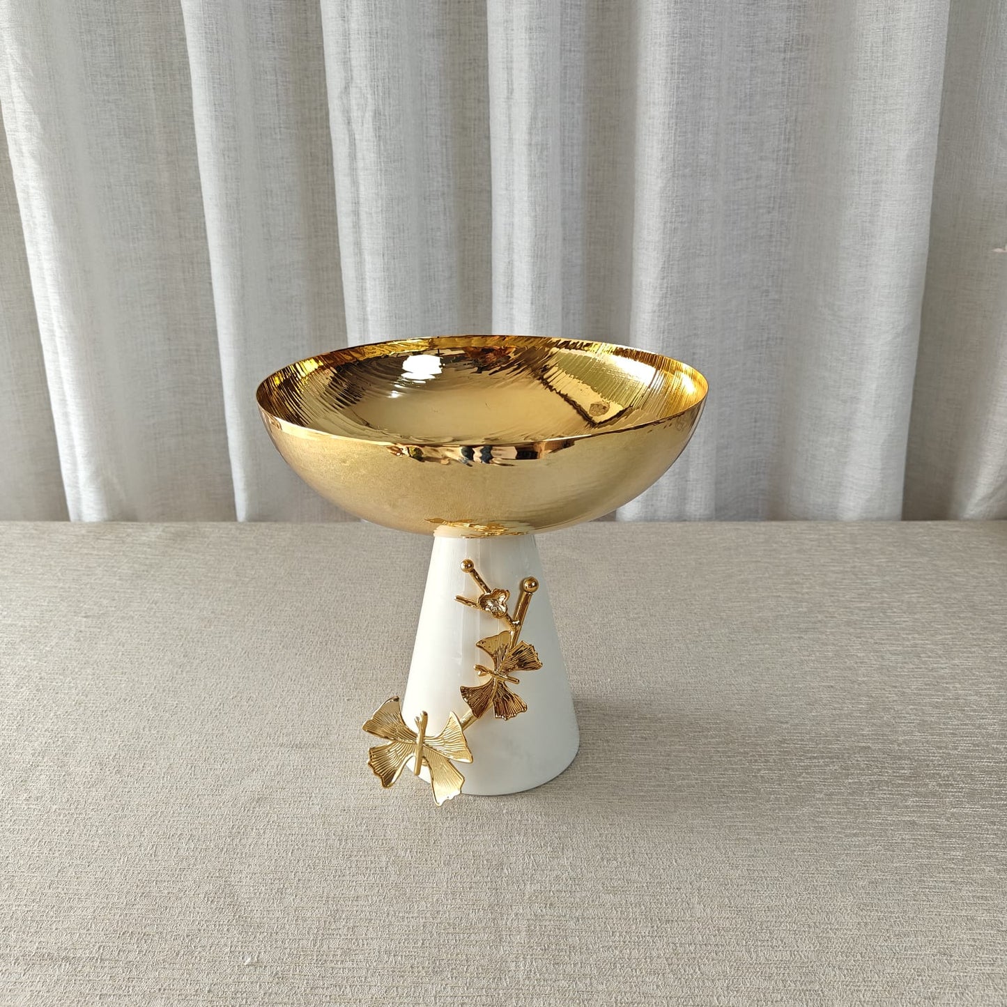 White and gold Deep metal bowl medium