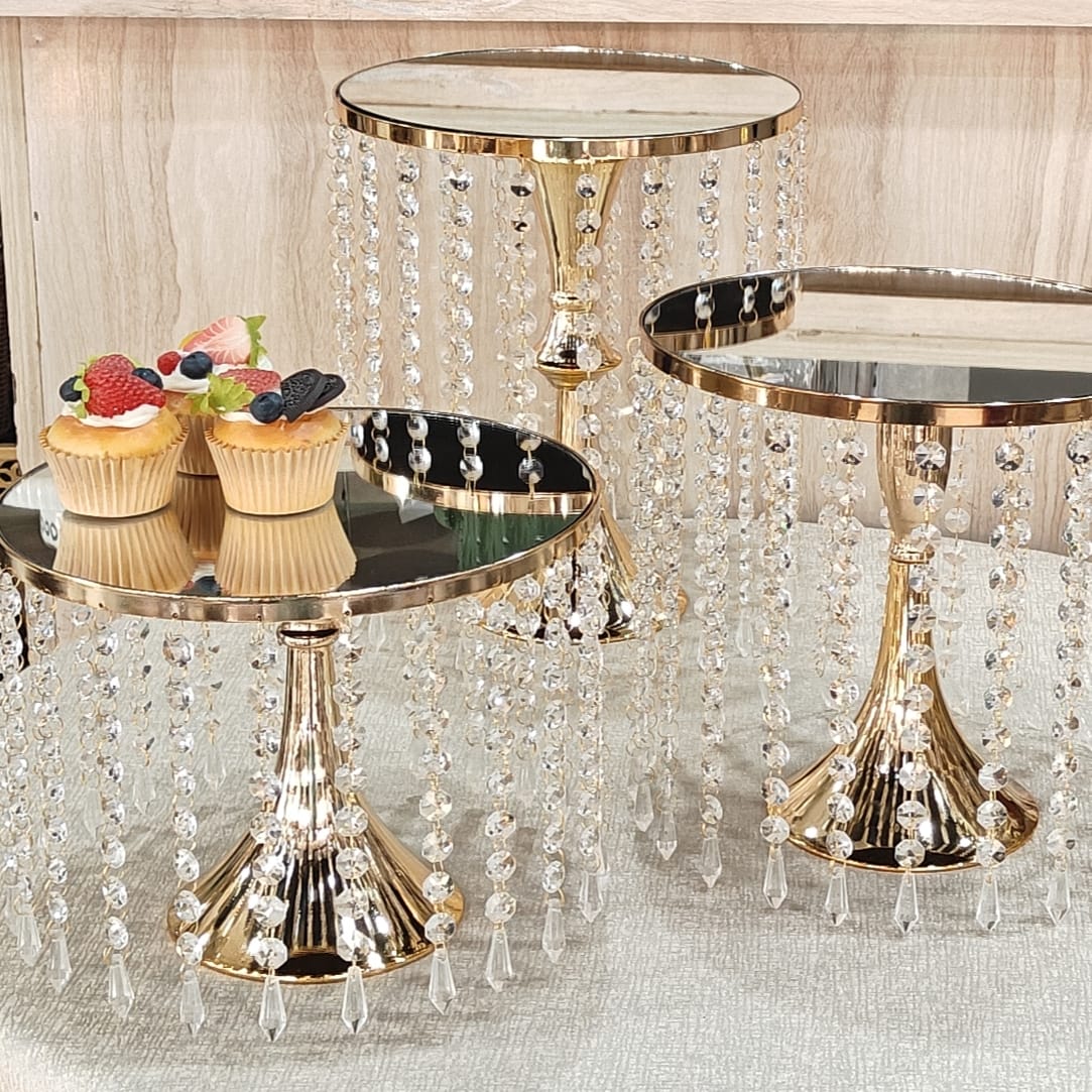 Cake stand
