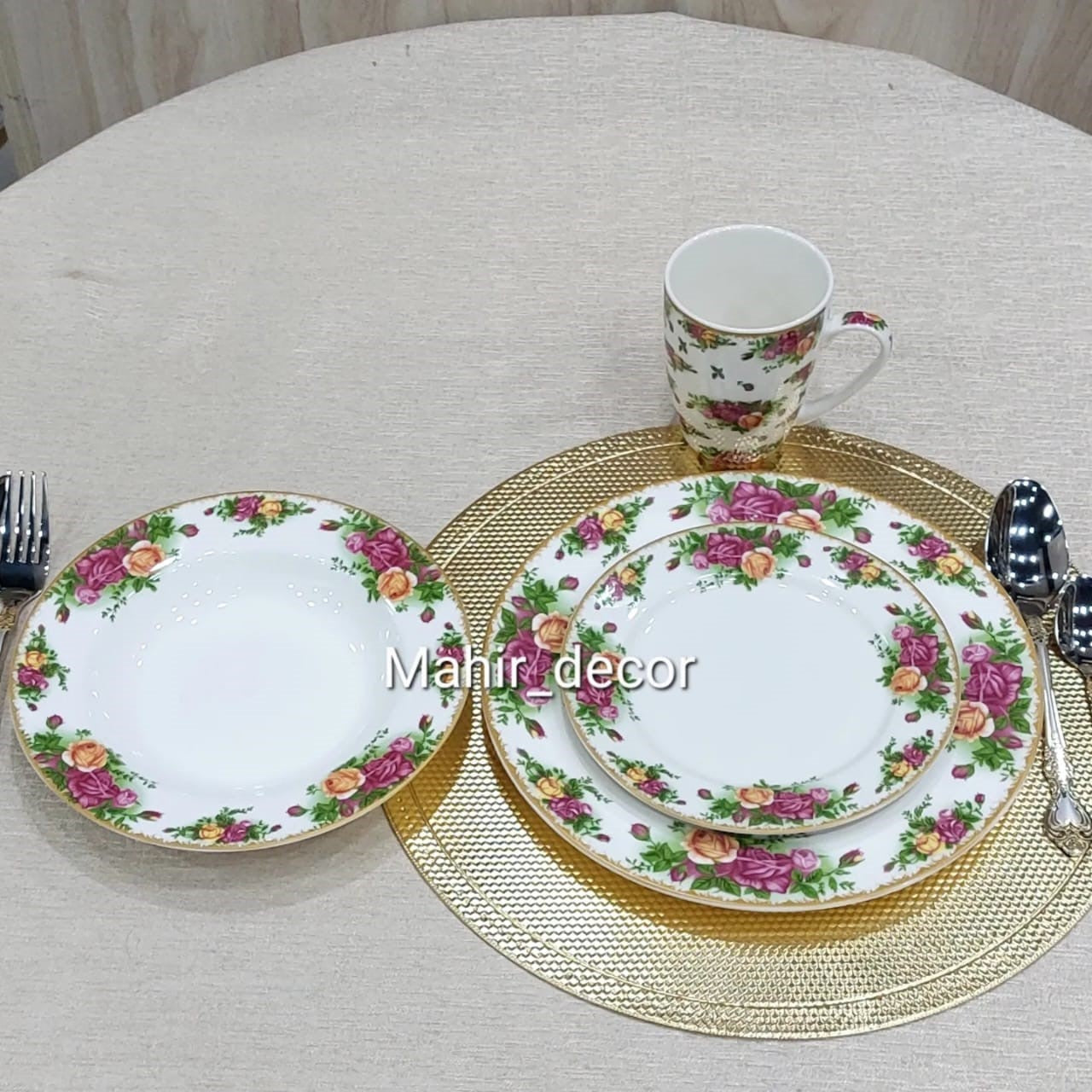 18 pcs plates set