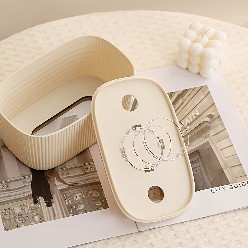 Vertical Striped Tissue Holder And Wooden Cover