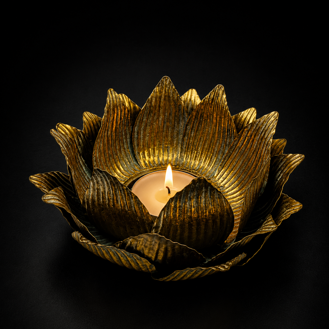 Lotus Tealight Holder & Decor