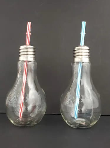 "Bulb glass" with straw