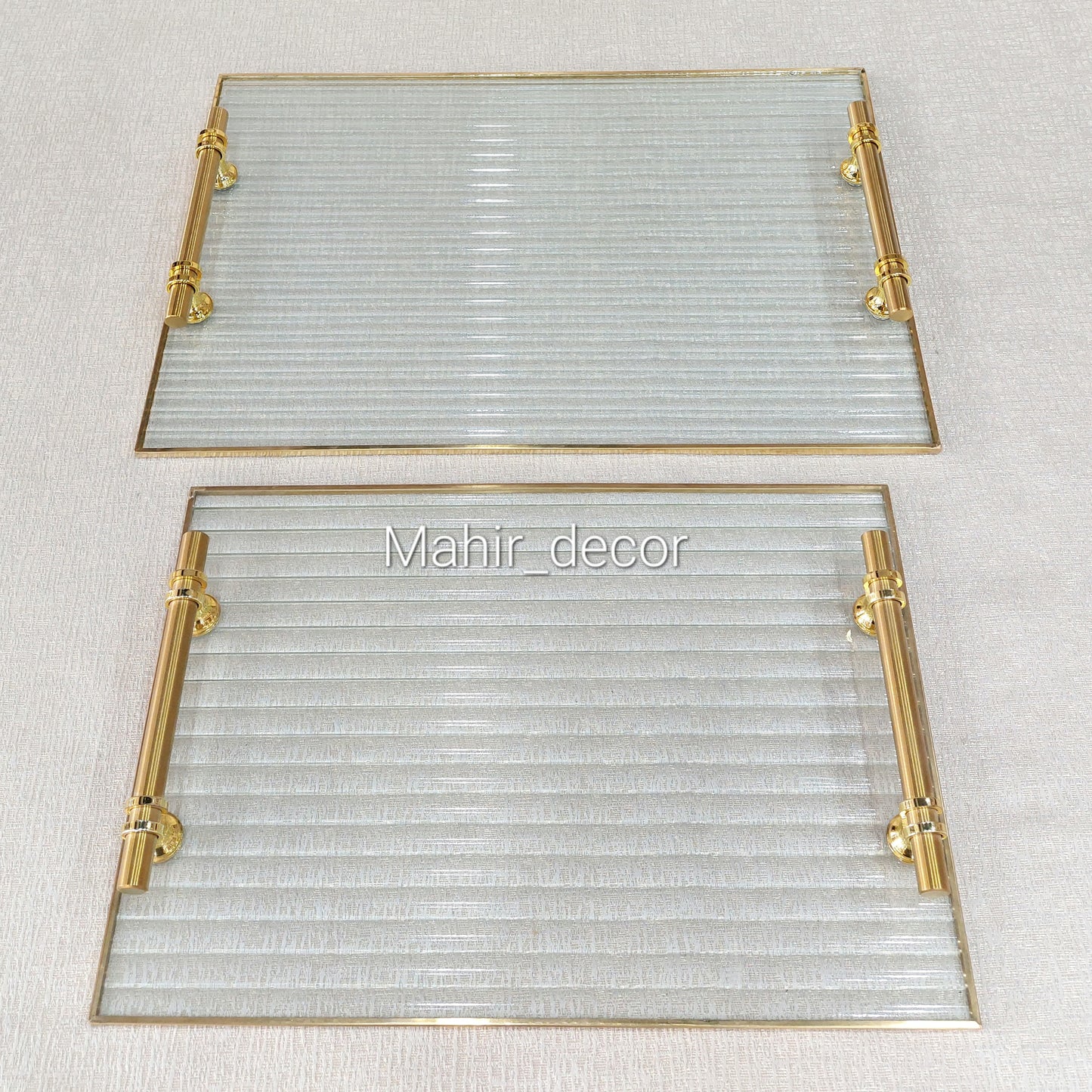 Serving tray