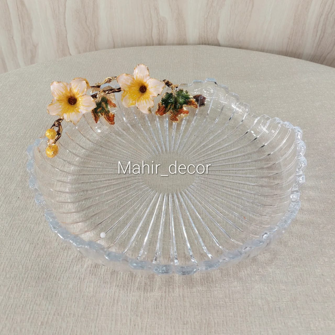 Crystal serving dish