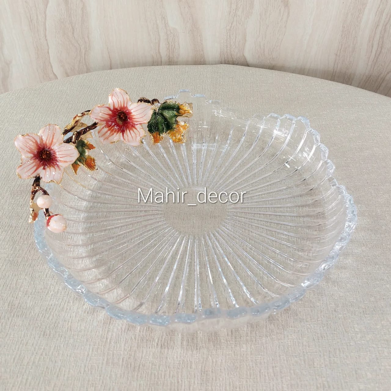 Crystal serving dish