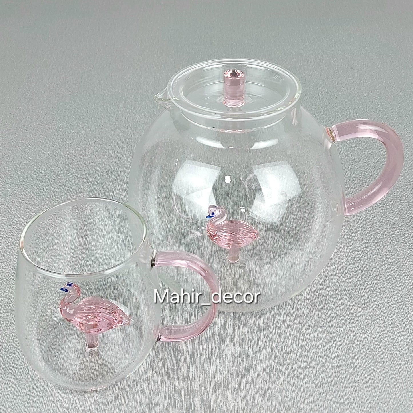 Glass cups and tea pot