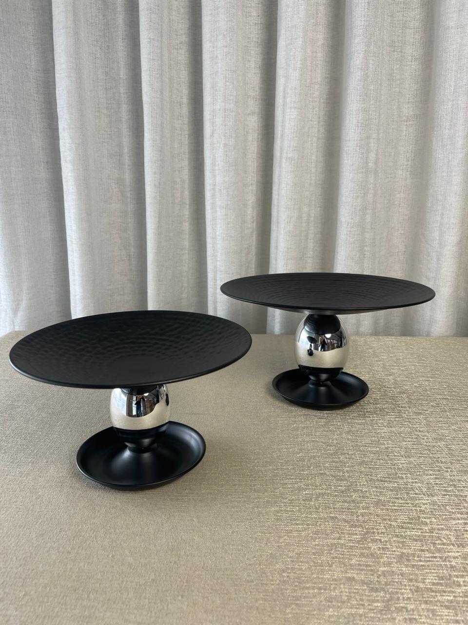 Metal Cake pedestal