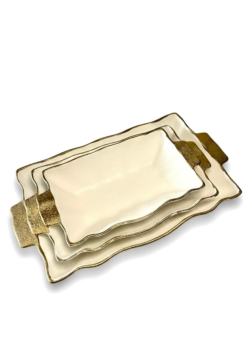 Serving Deep  Platters