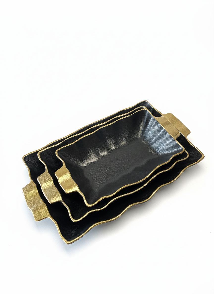 Serving  Deep Platter