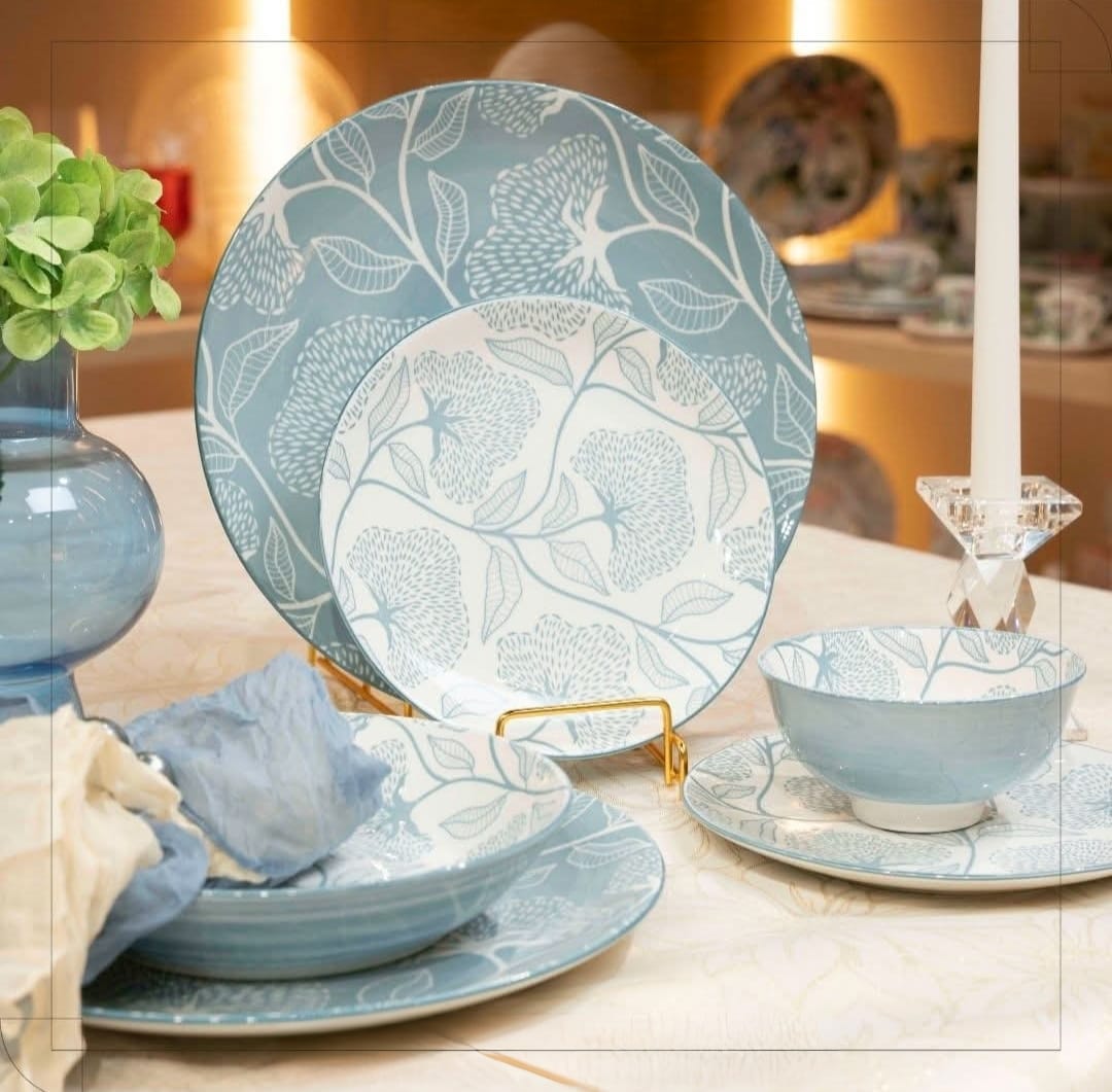 Floral pattern breakfast set