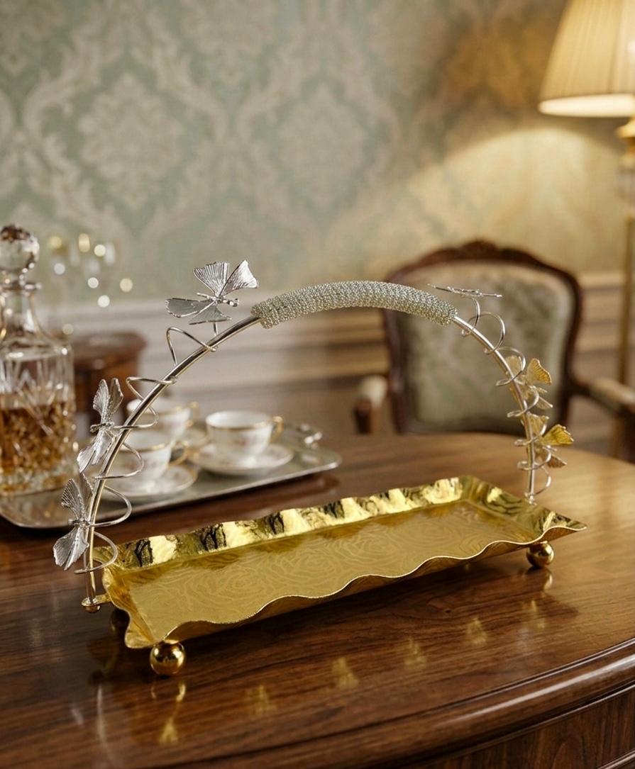 Serving tray