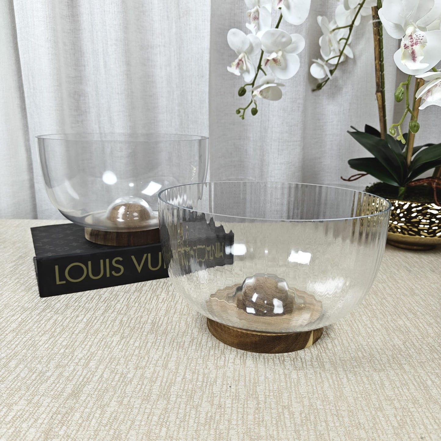 Salad Bowl with wooden base