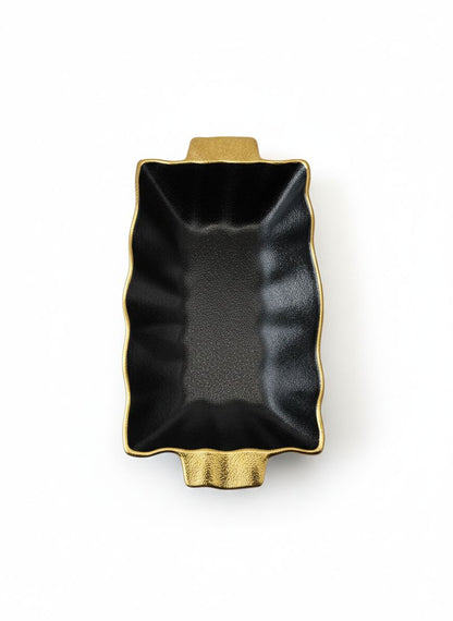 Serving  Deep Platter