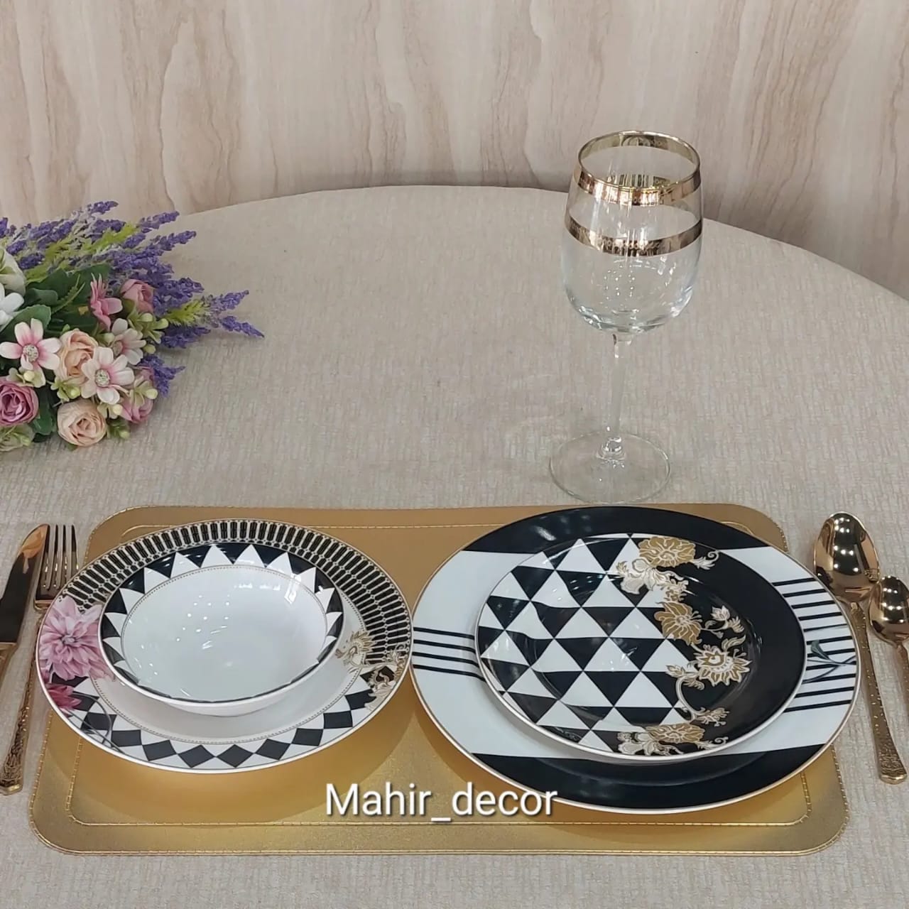 24 breakfast set - Blackish